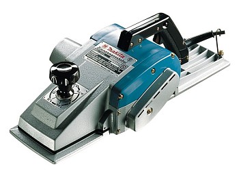 Рубанок электрический MAKITA 1806 B в кор.